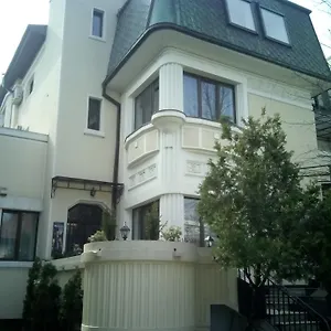 Hotel Cornelia