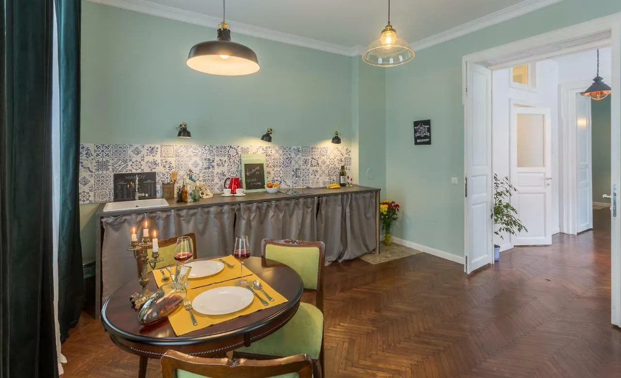 Good Living Bucharest Aparthotel
