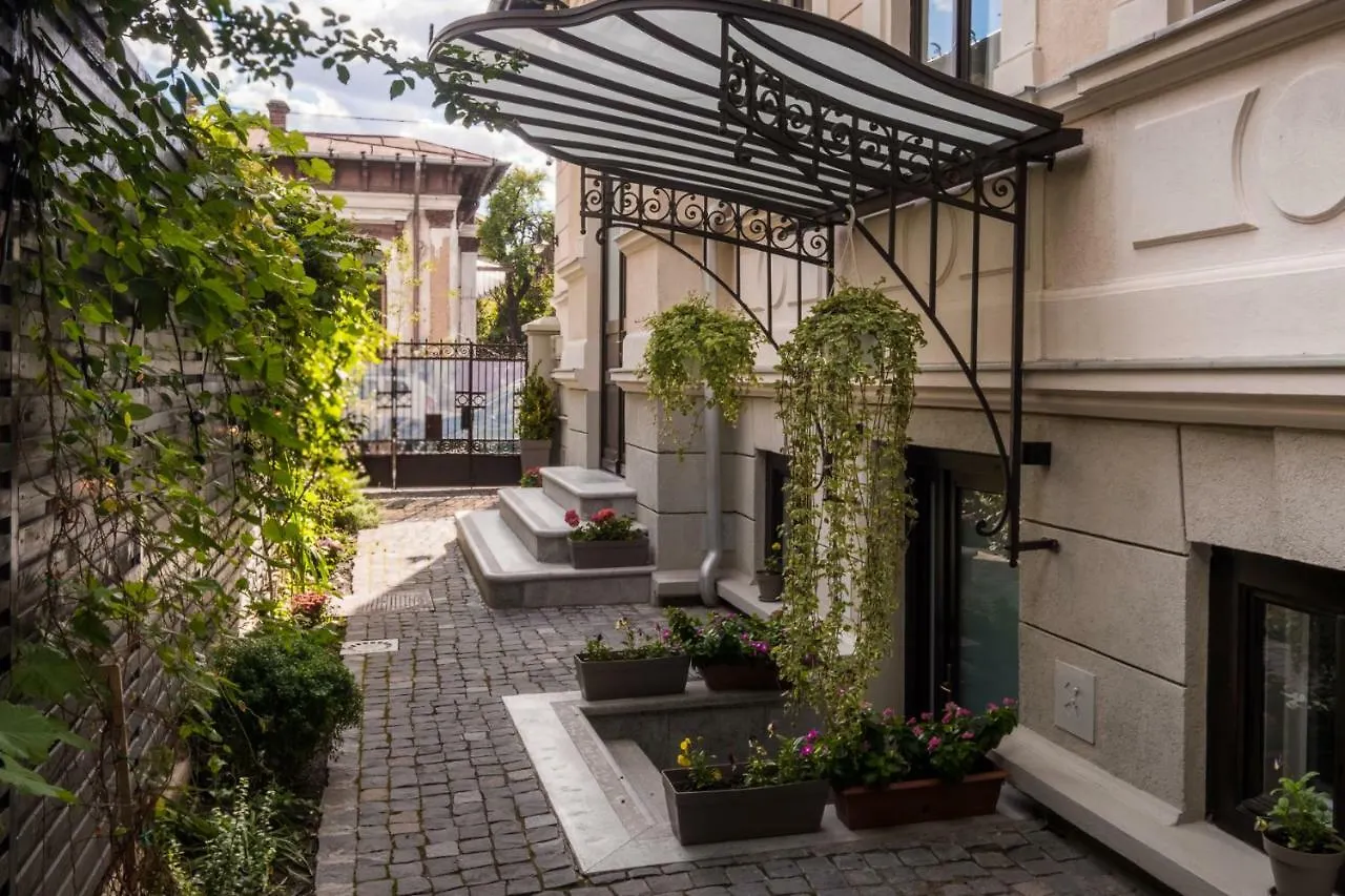 Good Living Bucharest Aparthotel Romania